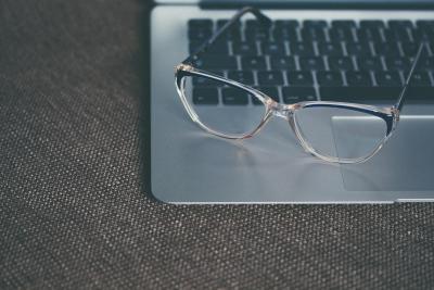 China's Smart Glasses Industry: Policies, Market, and Future Prospects